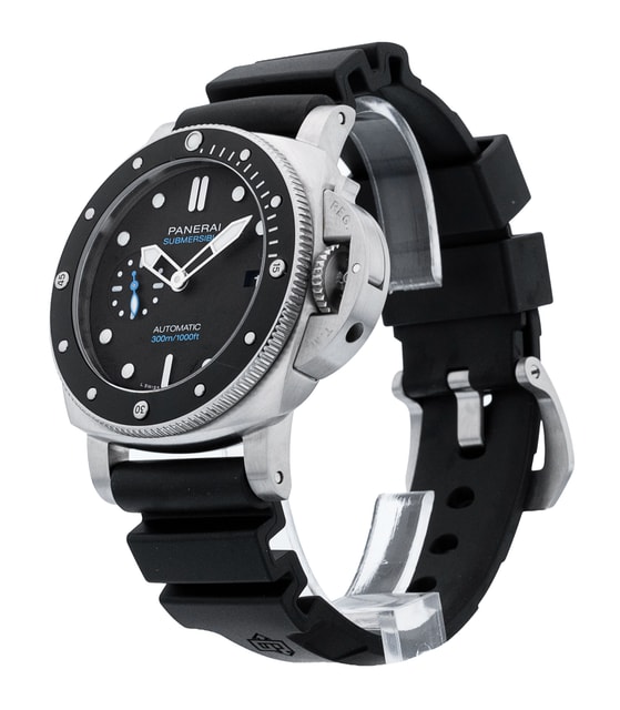 Panerai Submersible PAM02683 Image 2